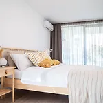 Amaris - Apartamente De Vacanta Eforie Langa Plaja Aparthotel 4*