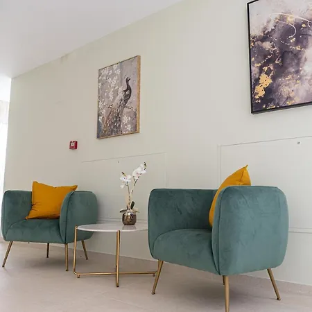 Amaris La 2 Pasi De Plaja & Parcare Gratuita