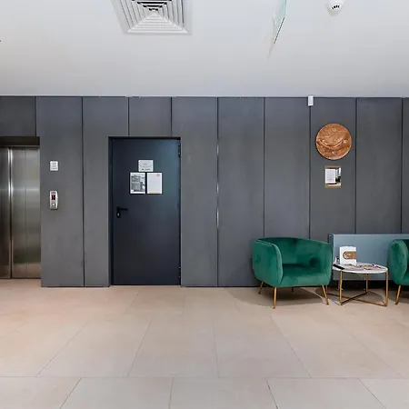 Amaris Apartamente 아파트호텔 데포리노드