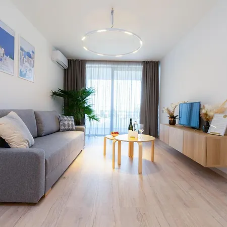 アパートホテル Amaris Apartamente エフォリエ・ノルド