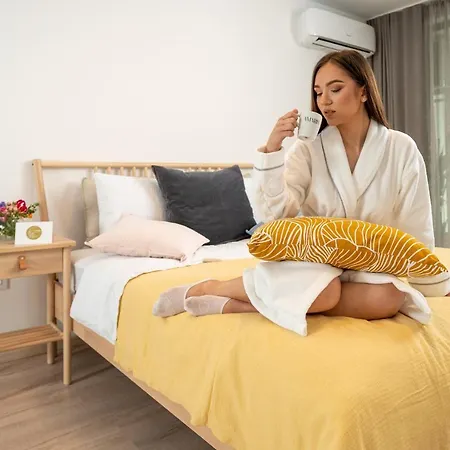 Amaris Apart-hotel, Situat Pe Faleza Din Nord, La 2 Pasi De Plaja, Complet Utilate *